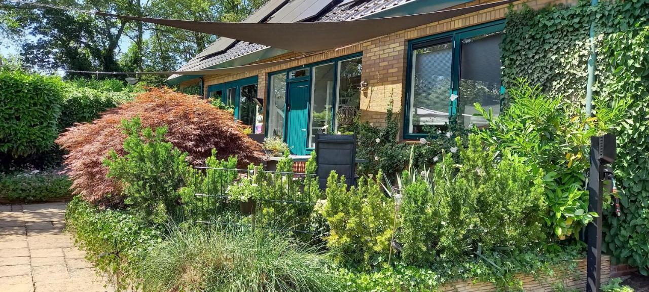Bed & Breakfast Opdeparkkamp Met Laadpaal Voor Elektrische Auto's
